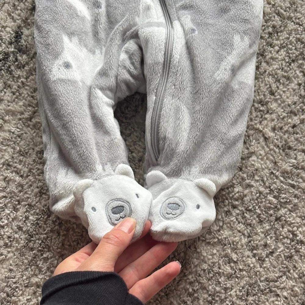 Carter's Gray Footies One Piece with mittens and hood bear design CUTE AND SOFT!